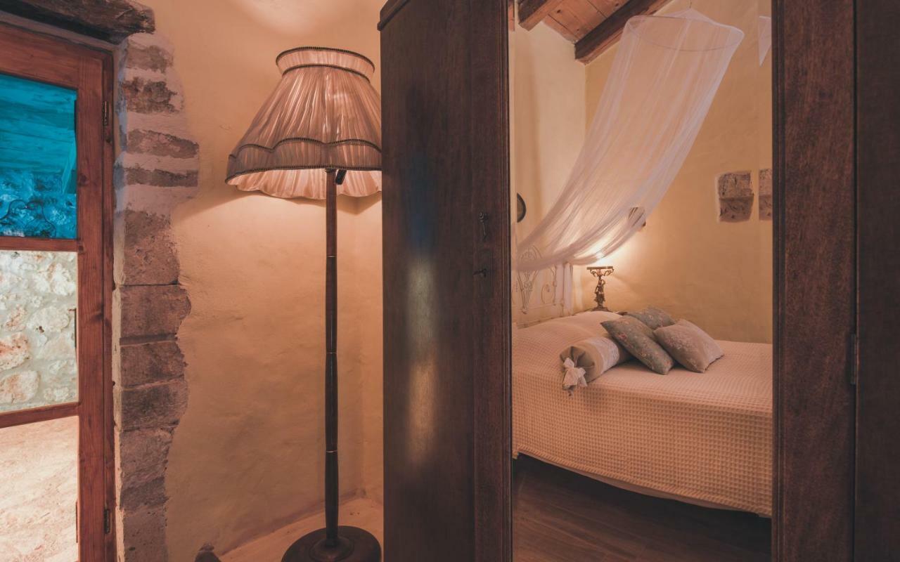 La Casa Di Nonna Guest House Korithion Luaran gambar